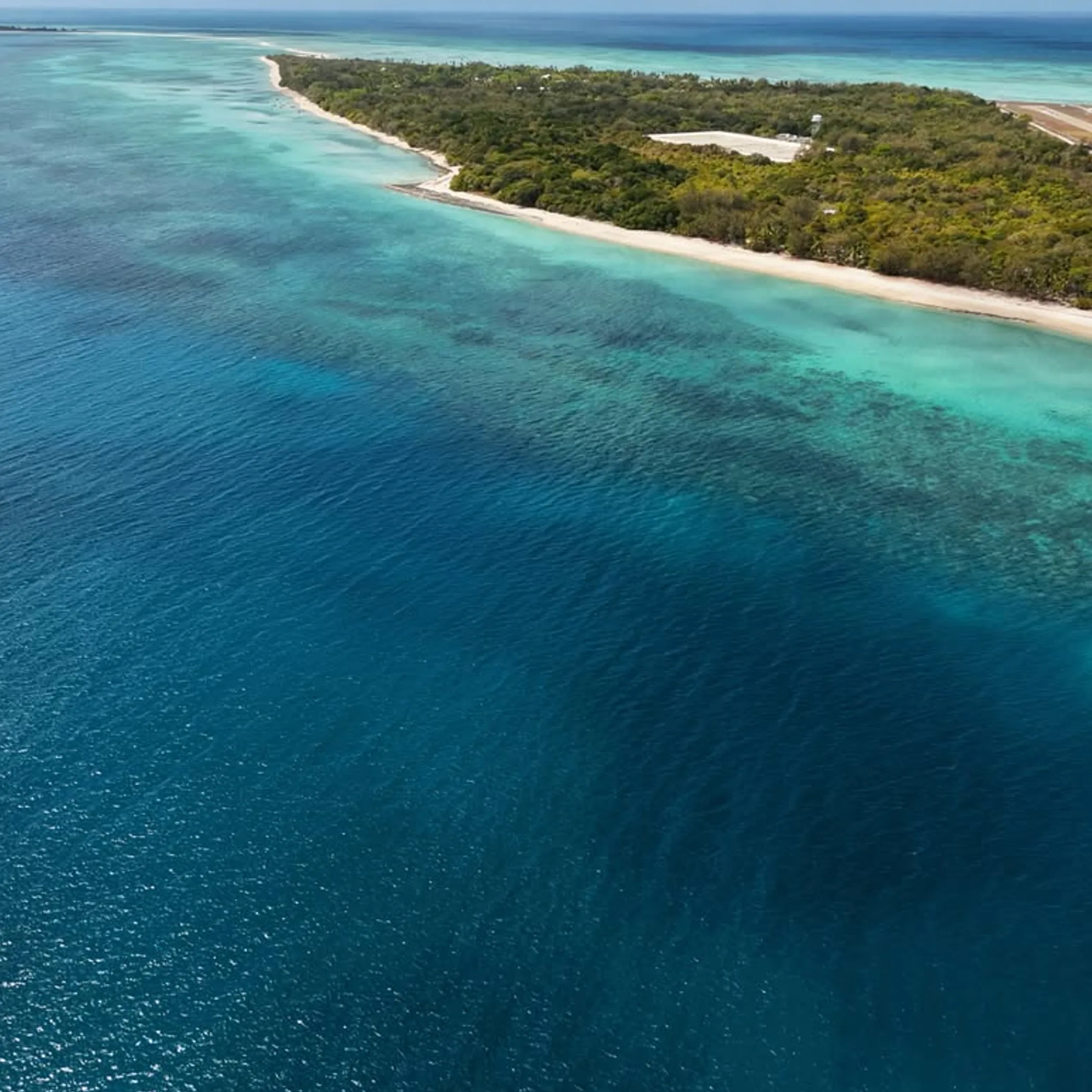 tropical australian island turquoise waters