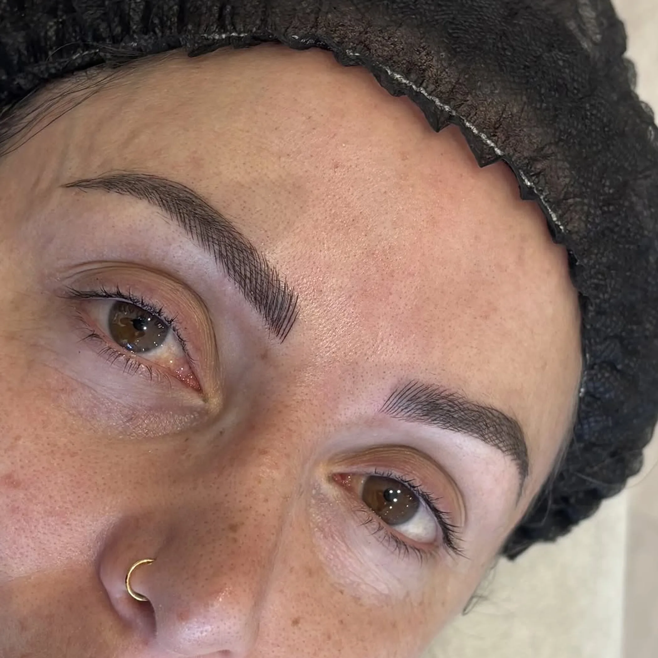 permanent makeup brows